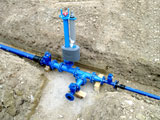 Wasserbau blaue Leitungen verlegt